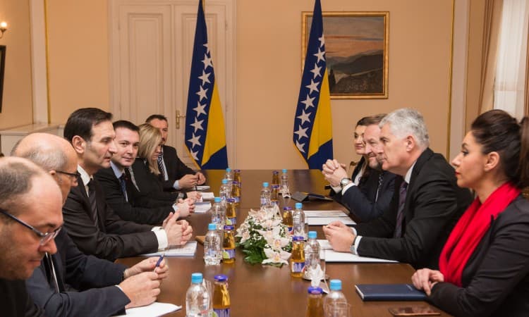 Dnevni avaz