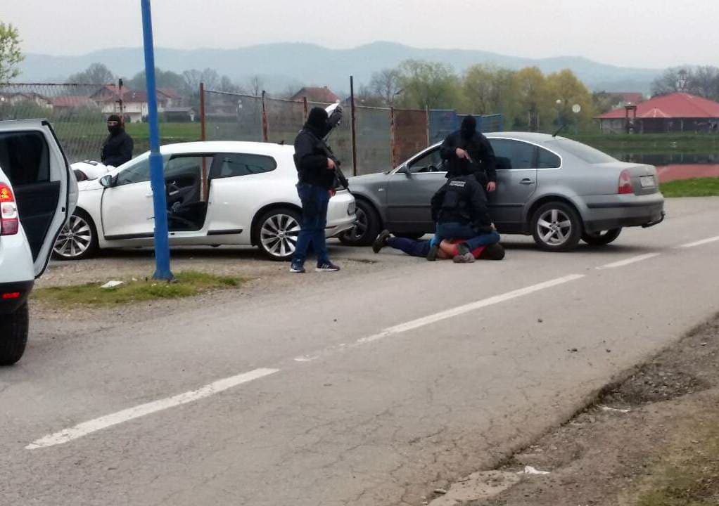 Dileri inspektorima prodali kilogram kokaina