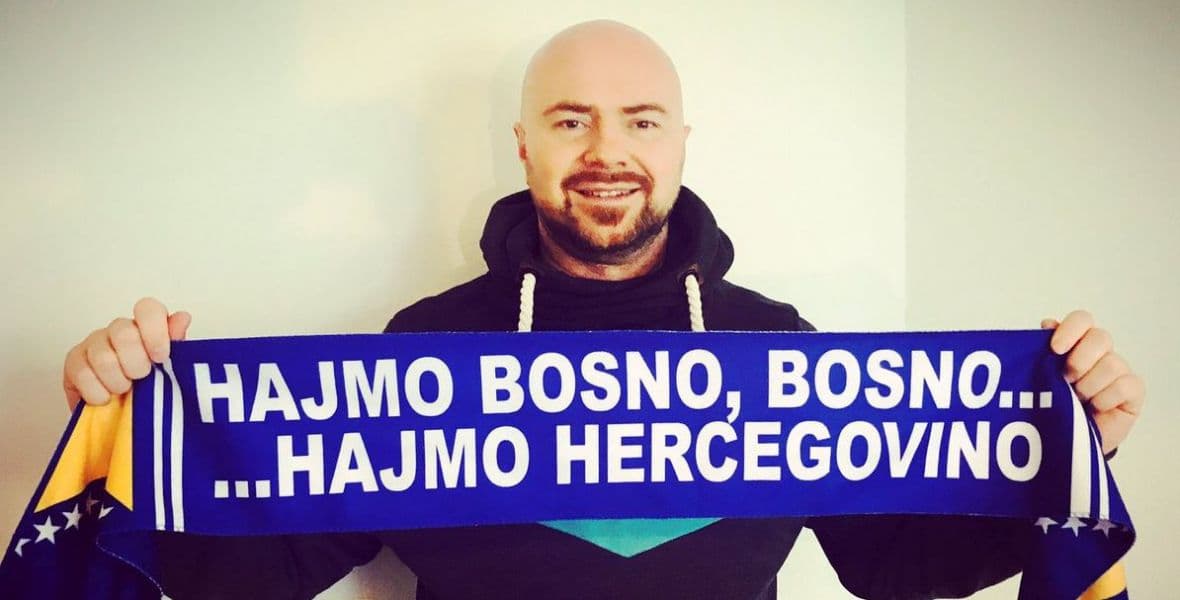 Bosnić sa šalom reprezentacije BiH - Avaz