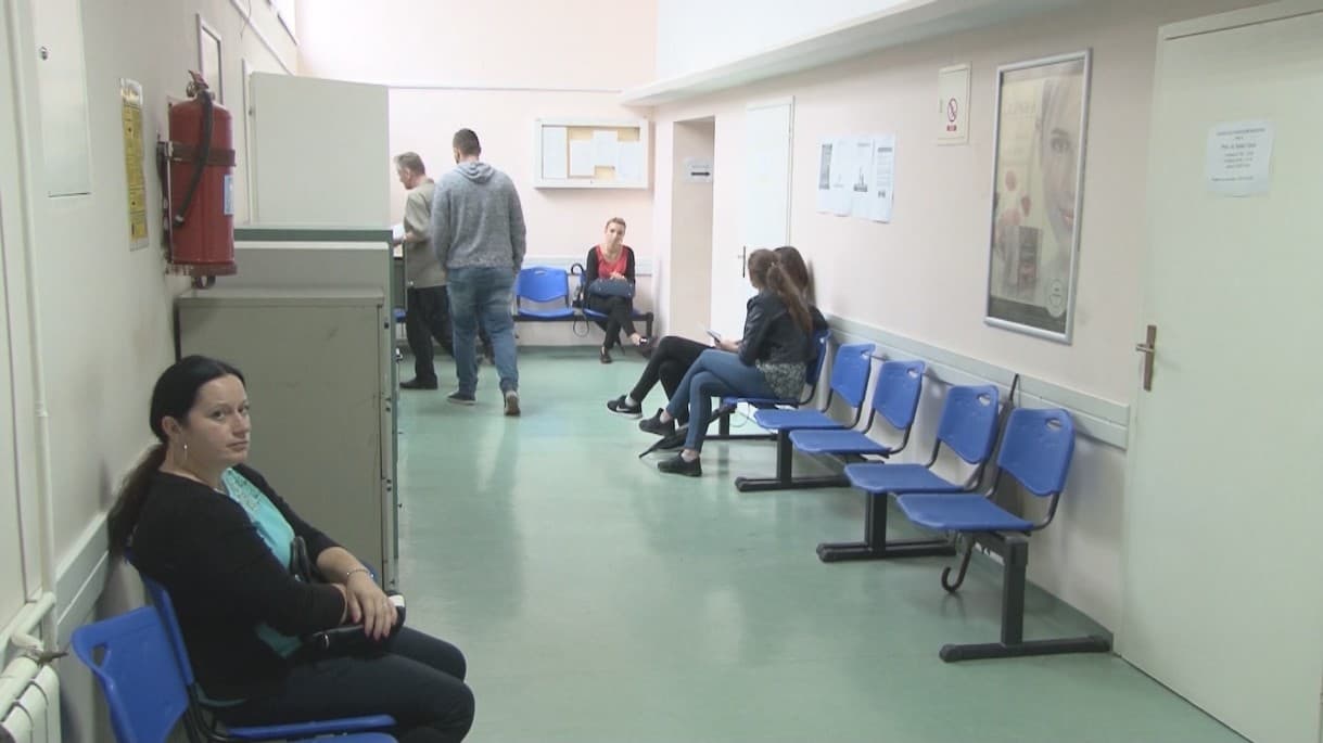 Broj osiguranih osoba na području USK se konstantno smanjuje - Avaz