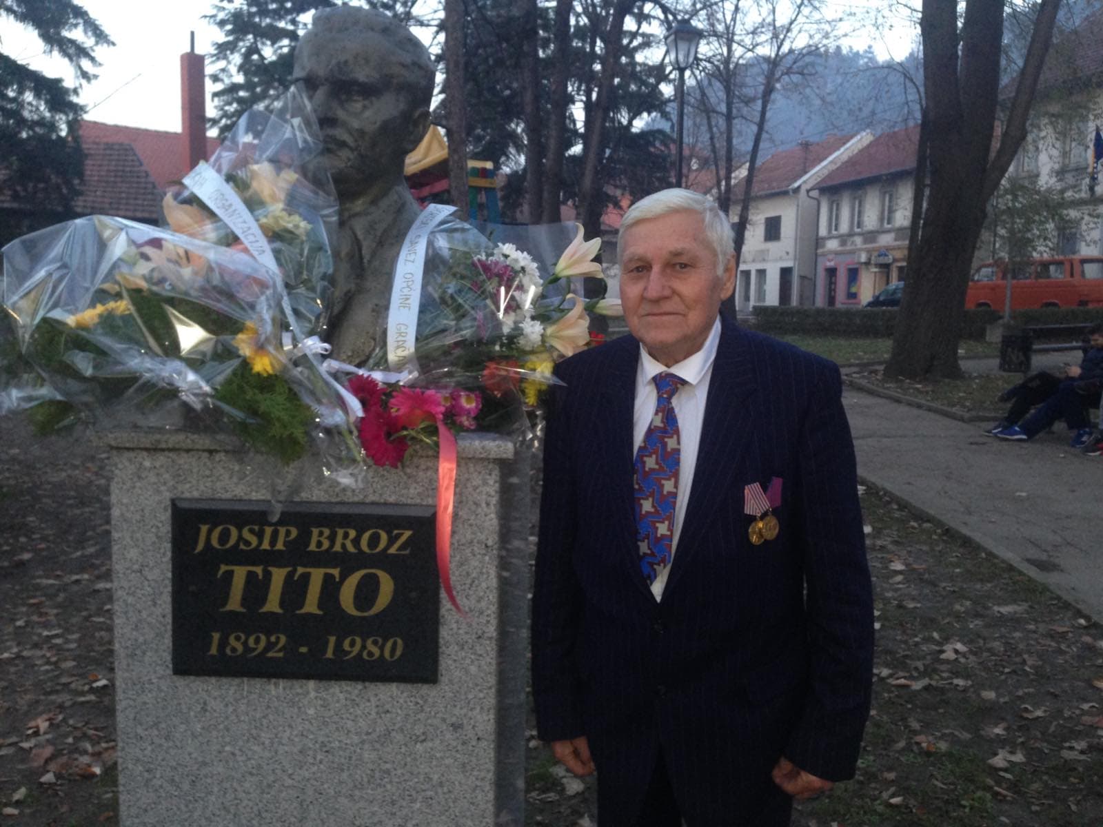 Trepanić: I danas ode pred bistu Josipa Broza da se pokloni - Avaz