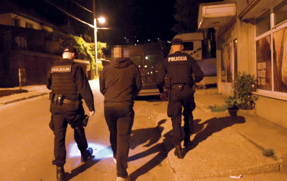 Policija privela nasilnika - Avaz