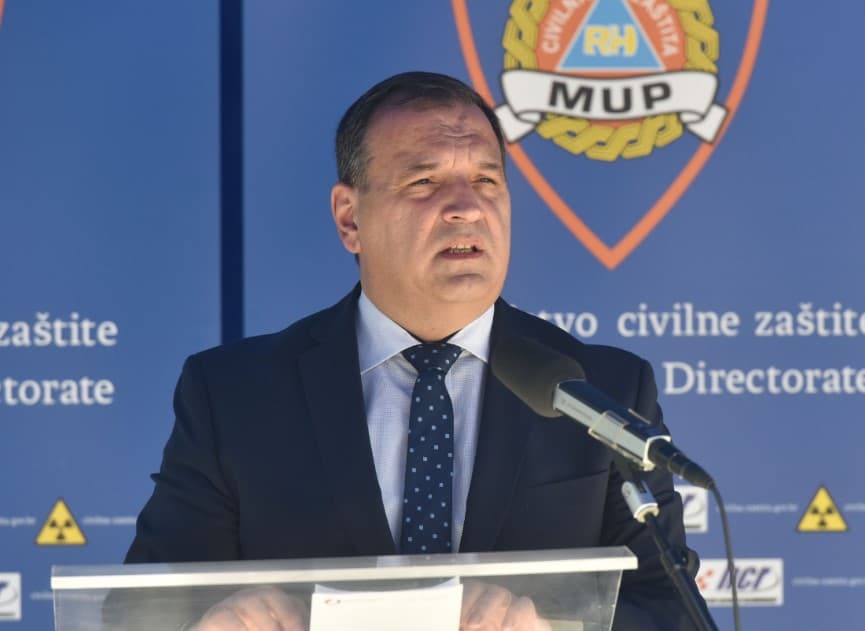 Beroš: Oporavilo se 15 osoba - Avaz