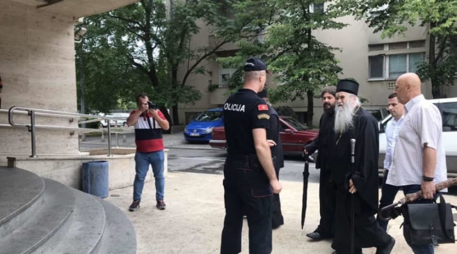 Amfilohije stiže u policiju - Avaz