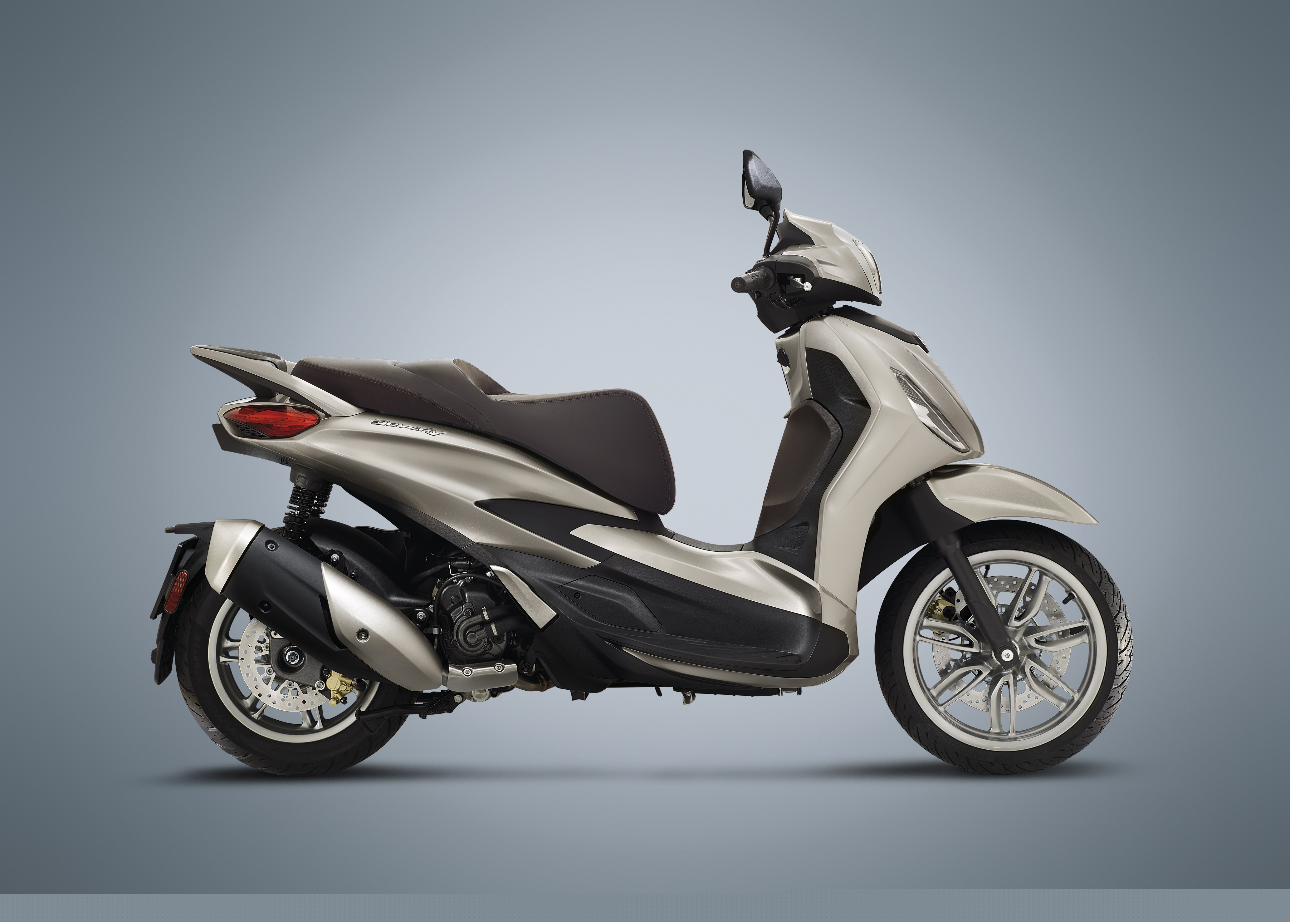 Piaggio Beverly: Veoma popularan - Avaz