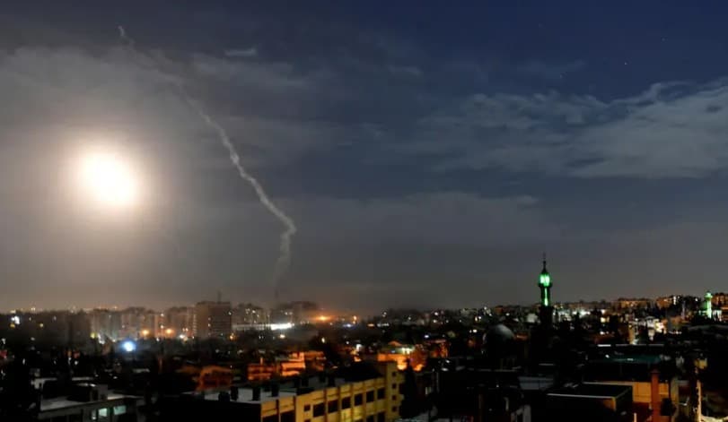 Sirijska protuzračna obrana presrela je izraelske rakete iznad Damaska - Avaz