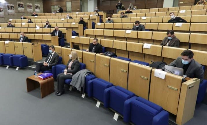 Najavljeno usvajanje više zakona - Avaz