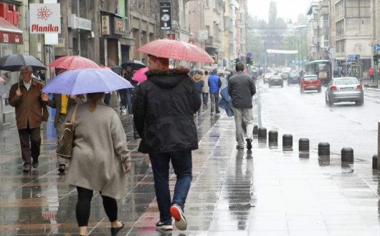 Ne izlazite bez kišobrana - Avaz
