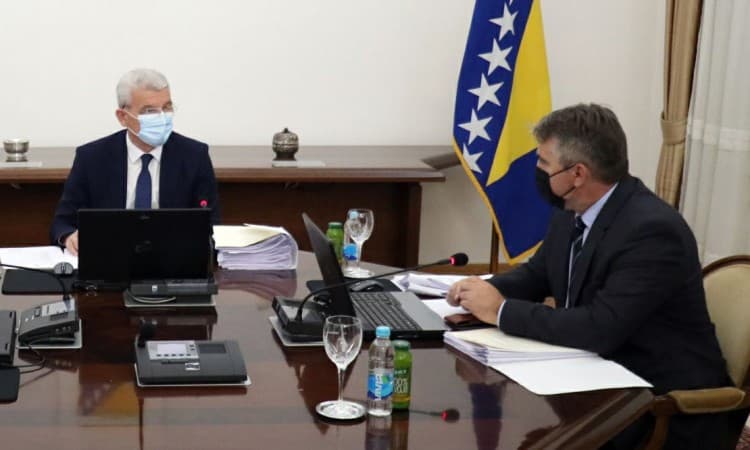 Članovi Predsjedništva BiH bit će panelisti na panelu lidera „Budućnost Evrope - Proširenje“ - Avaz