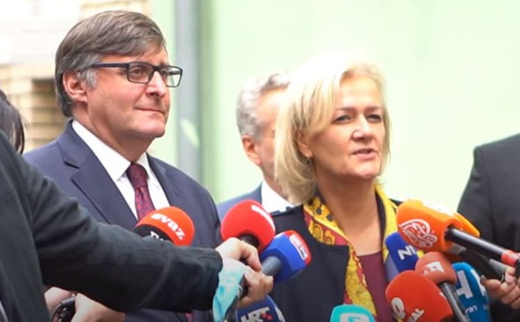 Palmer i Ajnhorst - Avaz