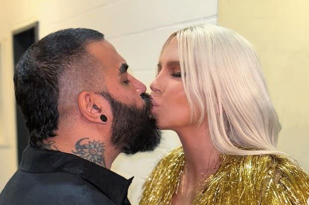 Azis i Jelena Karleuša - Avaz